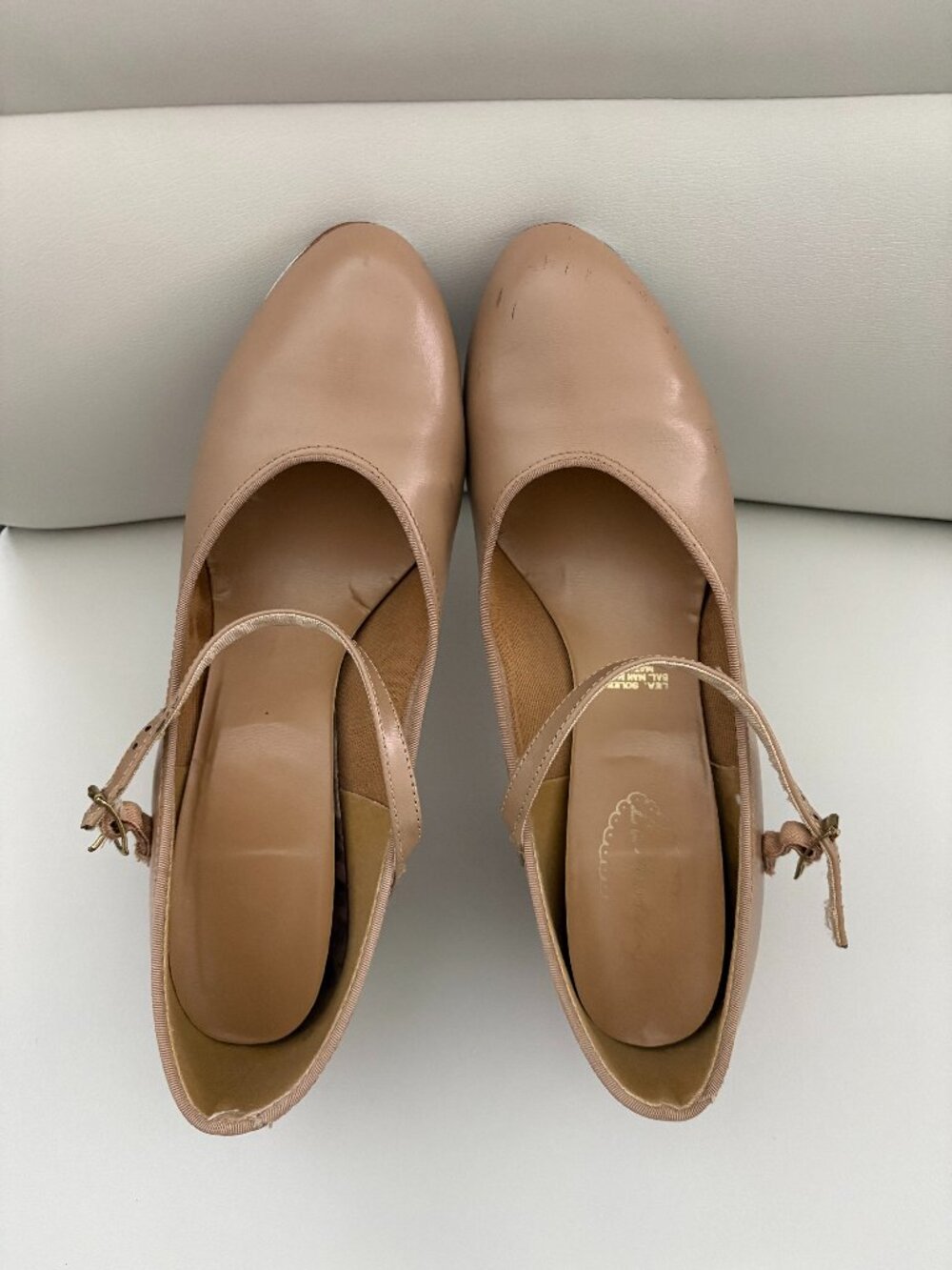 Women's Tap Shoes La Mendola Tan Size 7M